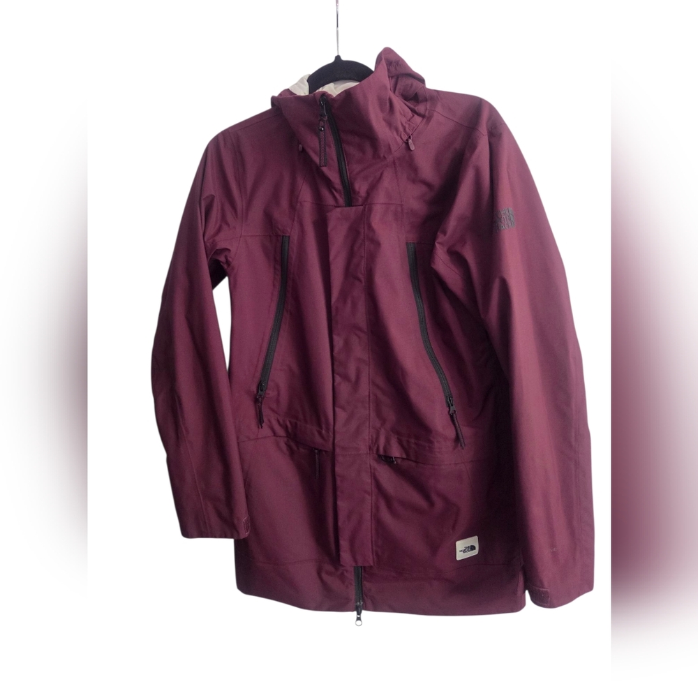 The North Face Burgundy Hooded Jacket - Picture 6 of 16